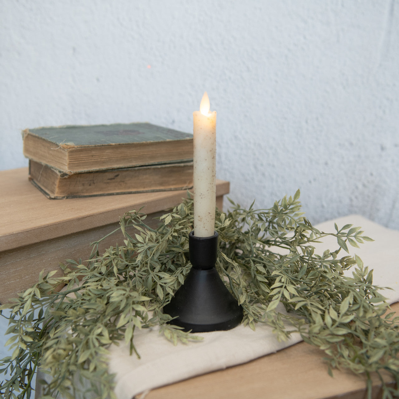 Minimalist Black Taper Candle Holder Set